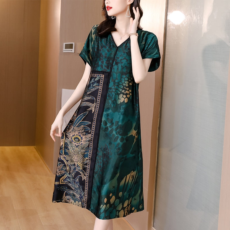 Women Floral Mulberry Silk V-Neck Midi Dress - Sangia Silks